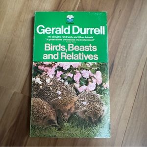 Softcover Gerald Durrell animal memoir biography